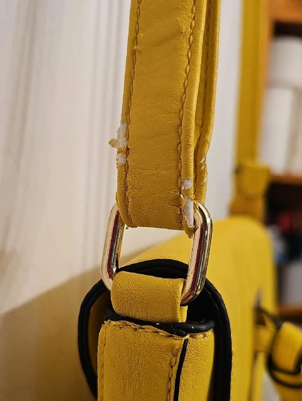 Yellow Crossbody Shoulder Bag – Lightweight Everyday Style